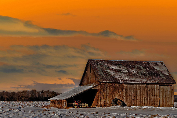 Ledge Haven Barn At Sunset